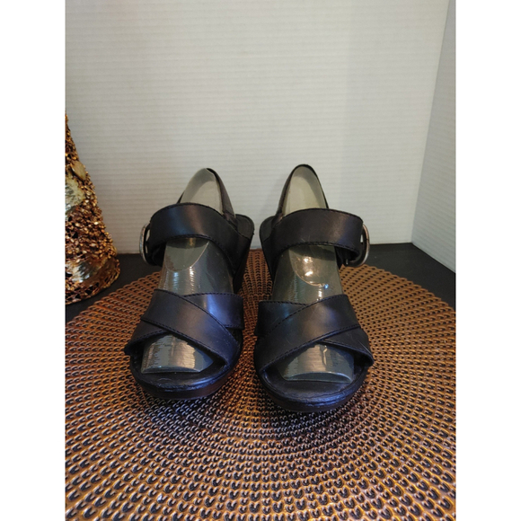 Born Wedge Sandals Size 9M - Picture 2 of 5